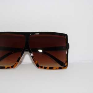 Big Framed Trendy Sunglasses